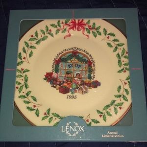 1995 LENOX Annual Limited Edition Christmas Plate